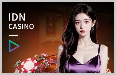 Người chơi nhận tiền thắng Roulette